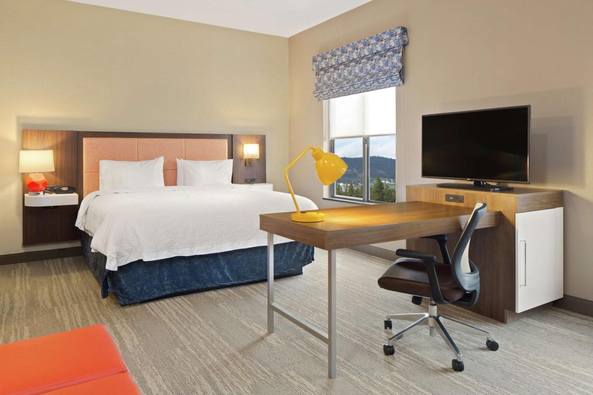 Hampton Inn & Suites Spokane Valley Exterior photo